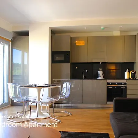 Akicity Campolide In Appartement Lisboa