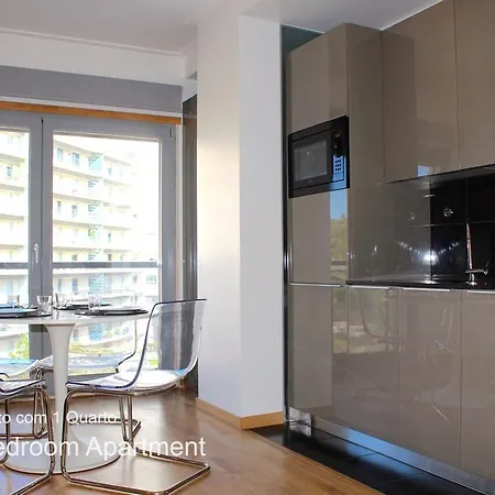 Akicity Campolide In Apartamento Lisboa